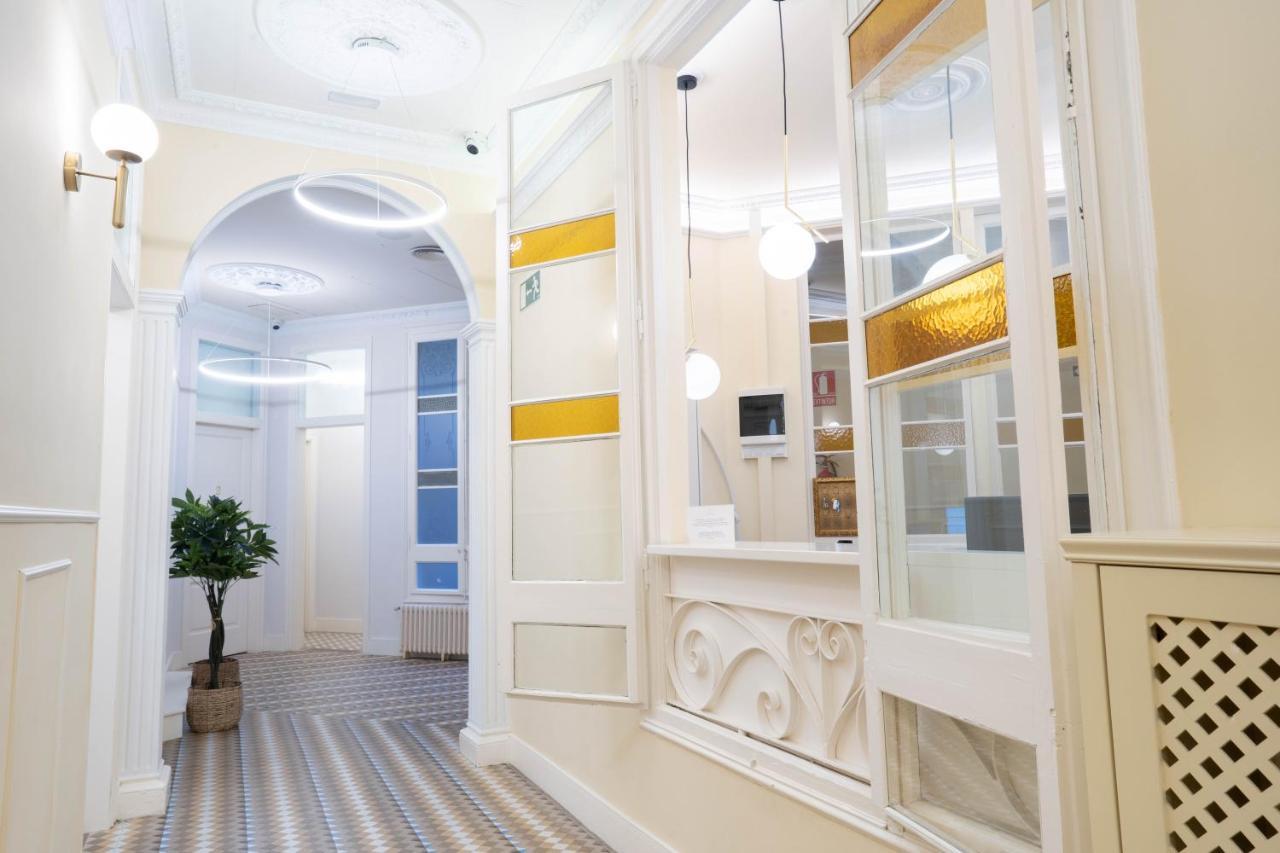 Feelathome Casa Bertrand Барселона Экстерьер фото
