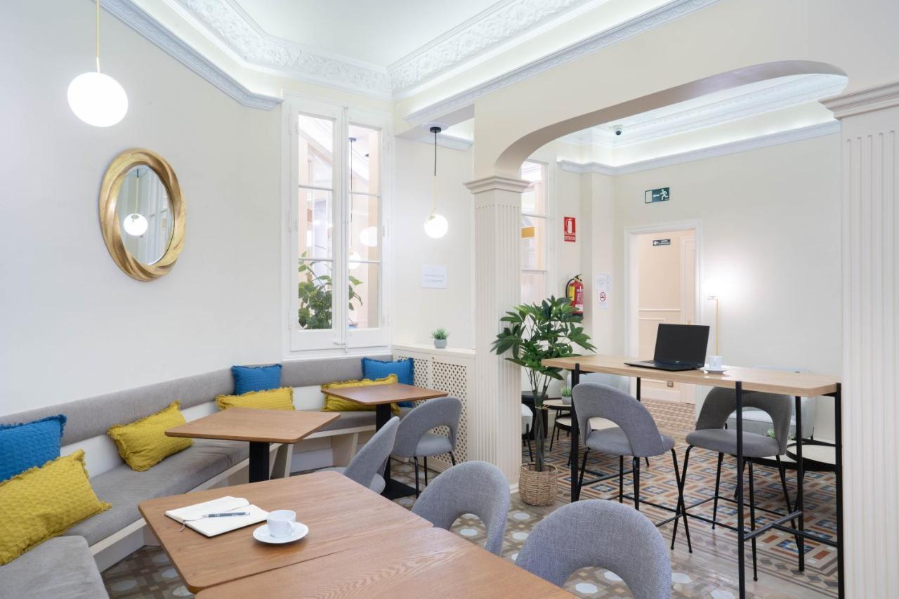 Feelathome Casa Bertrand Барселона Экстерьер фото