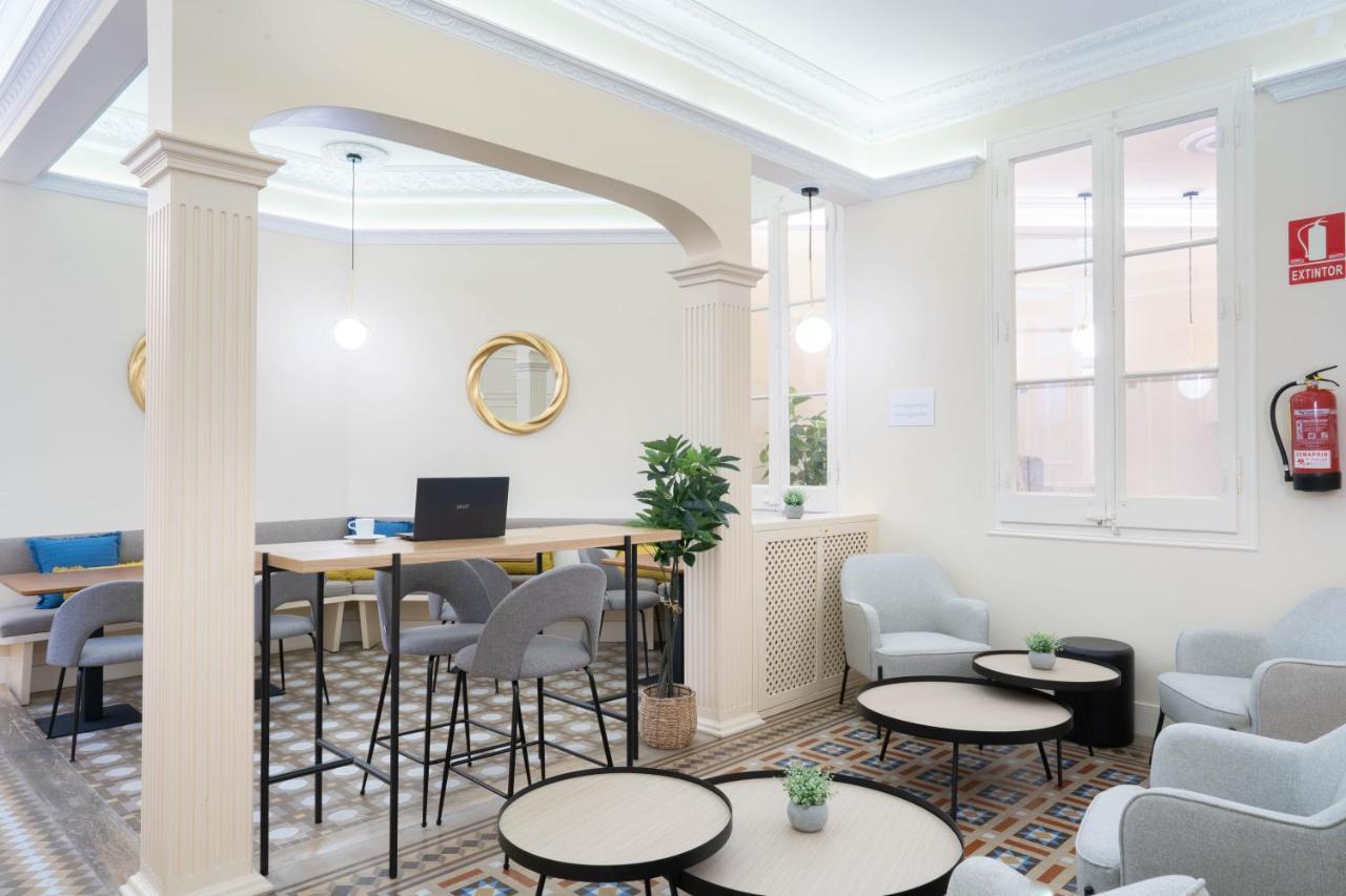 Feelathome Casa Bertrand Барселона Экстерьер фото