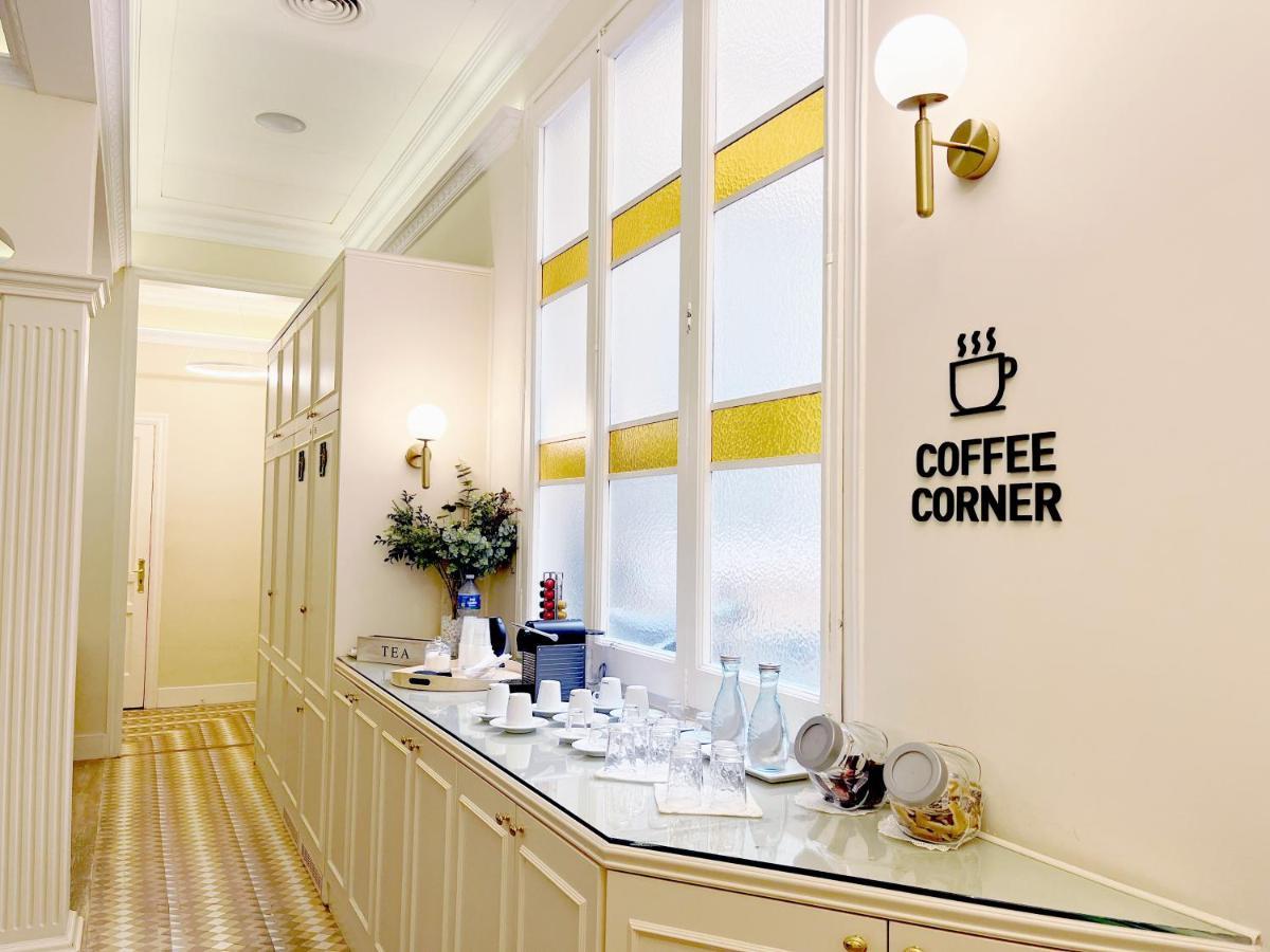 Feelathome Casa Bertrand Барселона Экстерьер фото